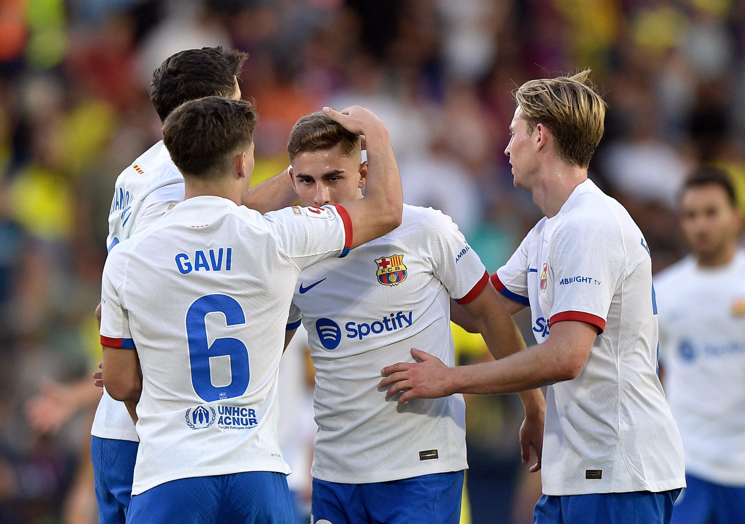 Soccer Football - LaLiga - Villarreal v FC Barcelona - Estadio de la Ceramica, Villarreal, Spain - August 27, 2023 FC Barcelona's Gavi and teammates celebrate after the match REUTERS/Pablo Morano