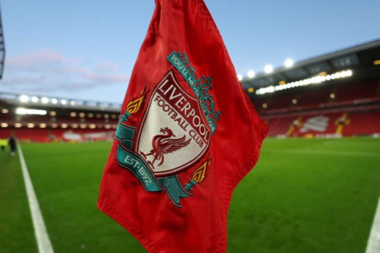 liverpool corner flag