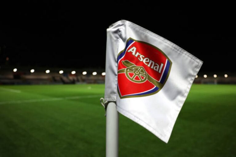 arsenal flag