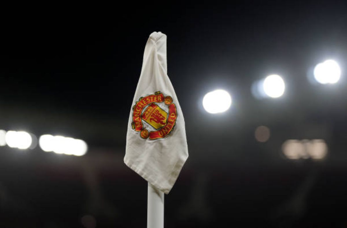 manchester united flag