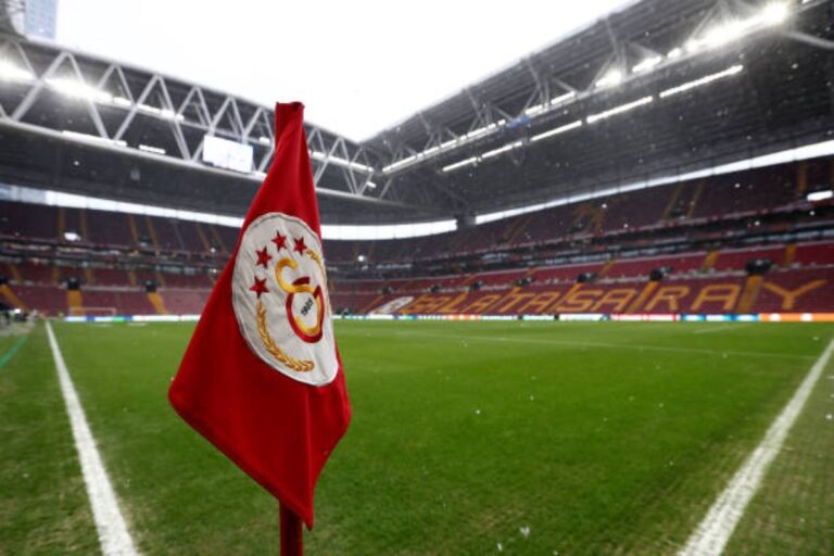 galatasaray corner flag