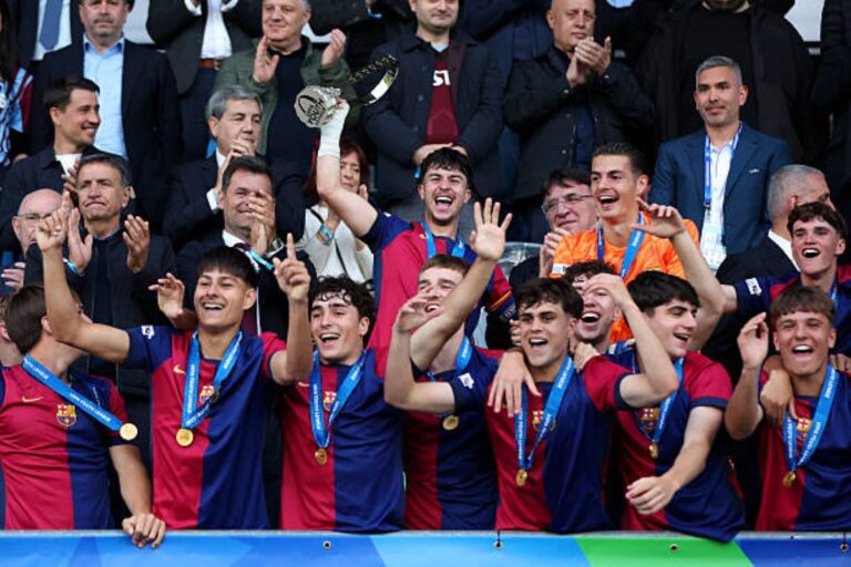 Hugo Alba, la masia player
