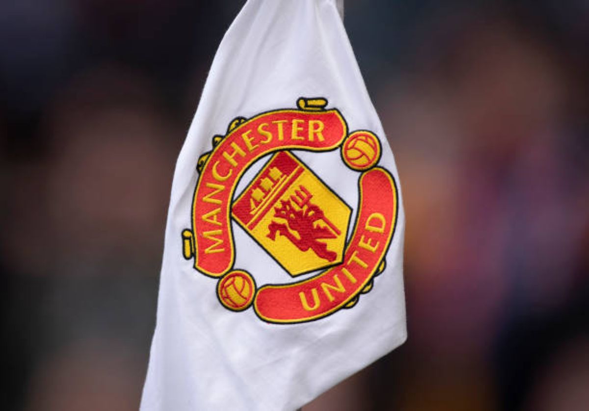 manchester united flag