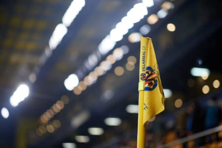 villareal fc flag
