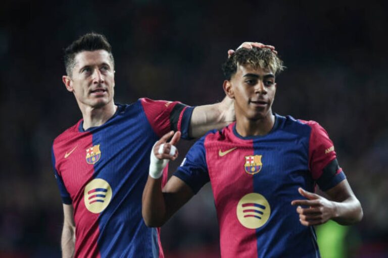lamine yamal and robert lewandowski