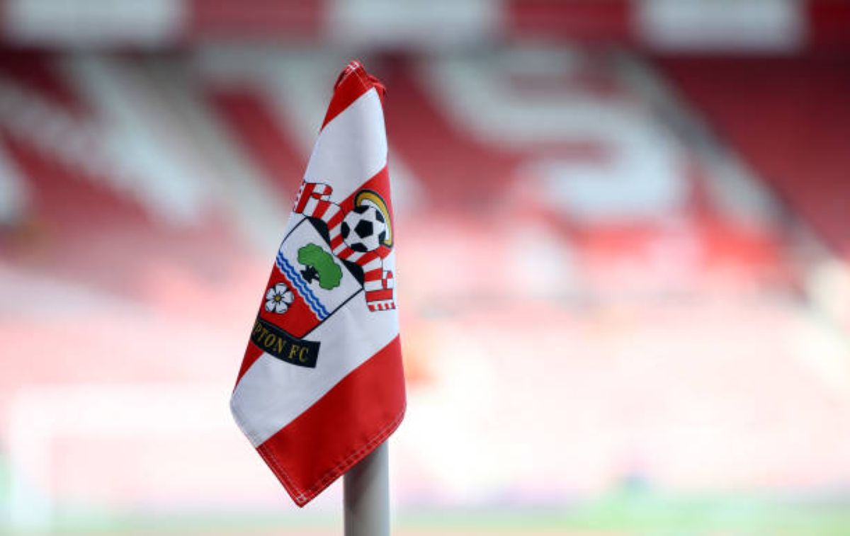 Southampton fc flag
