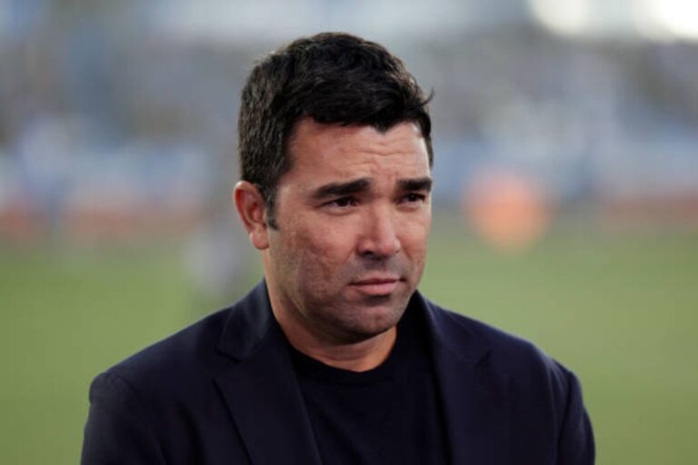 deco, barcelona sporting director